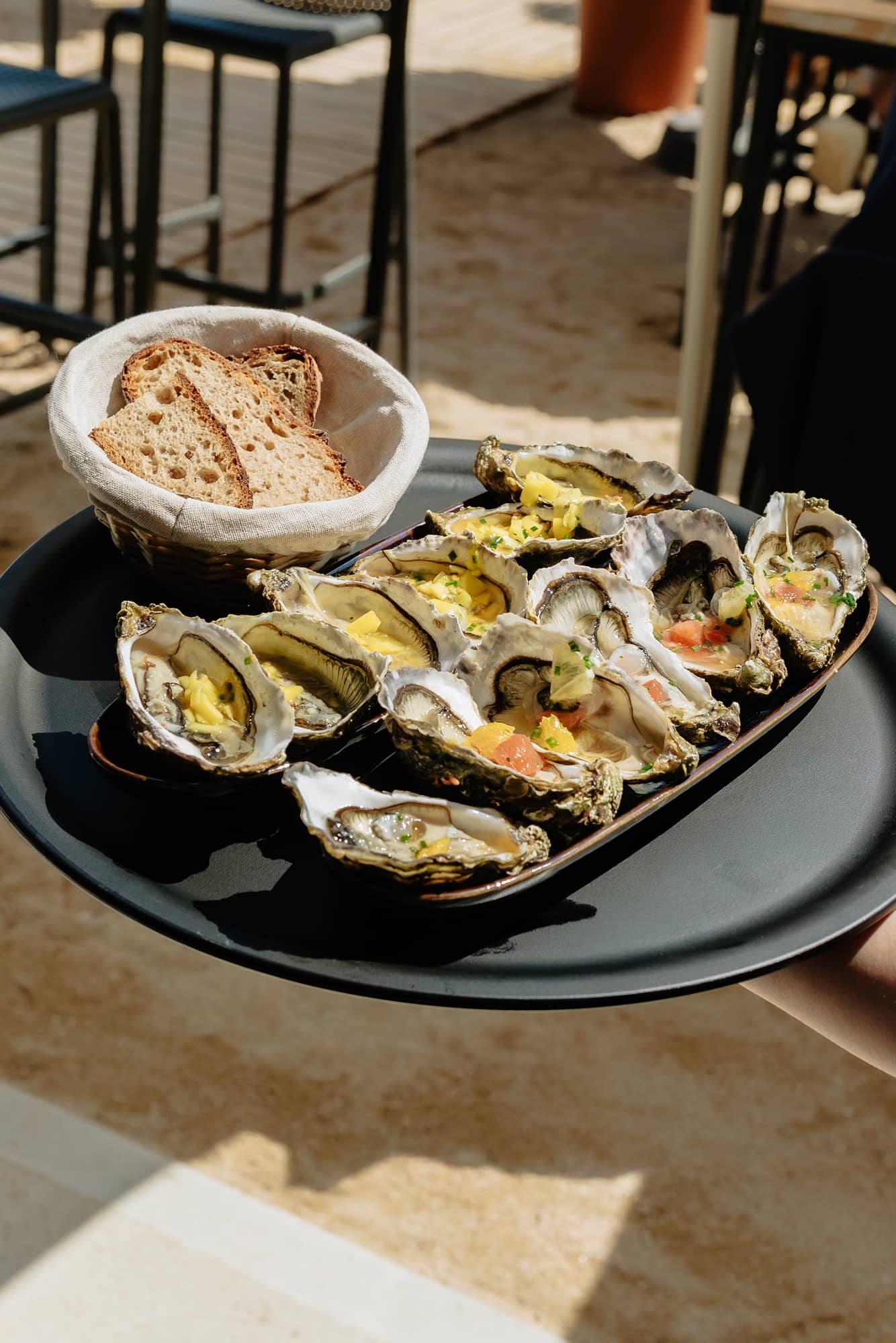 Dégustation d'huîtres cuisinées Île de Ré